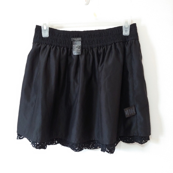 Aritzia Talula Wendy Black Lace Skirt - Picture 3 of 8